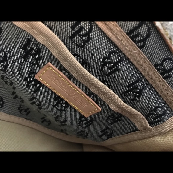 Handbag - Picture 4 of 4